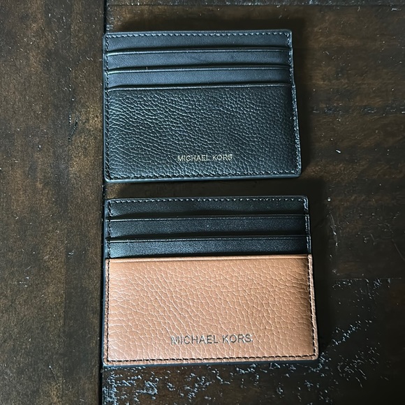 Michael Kors - Picture 1 of 2